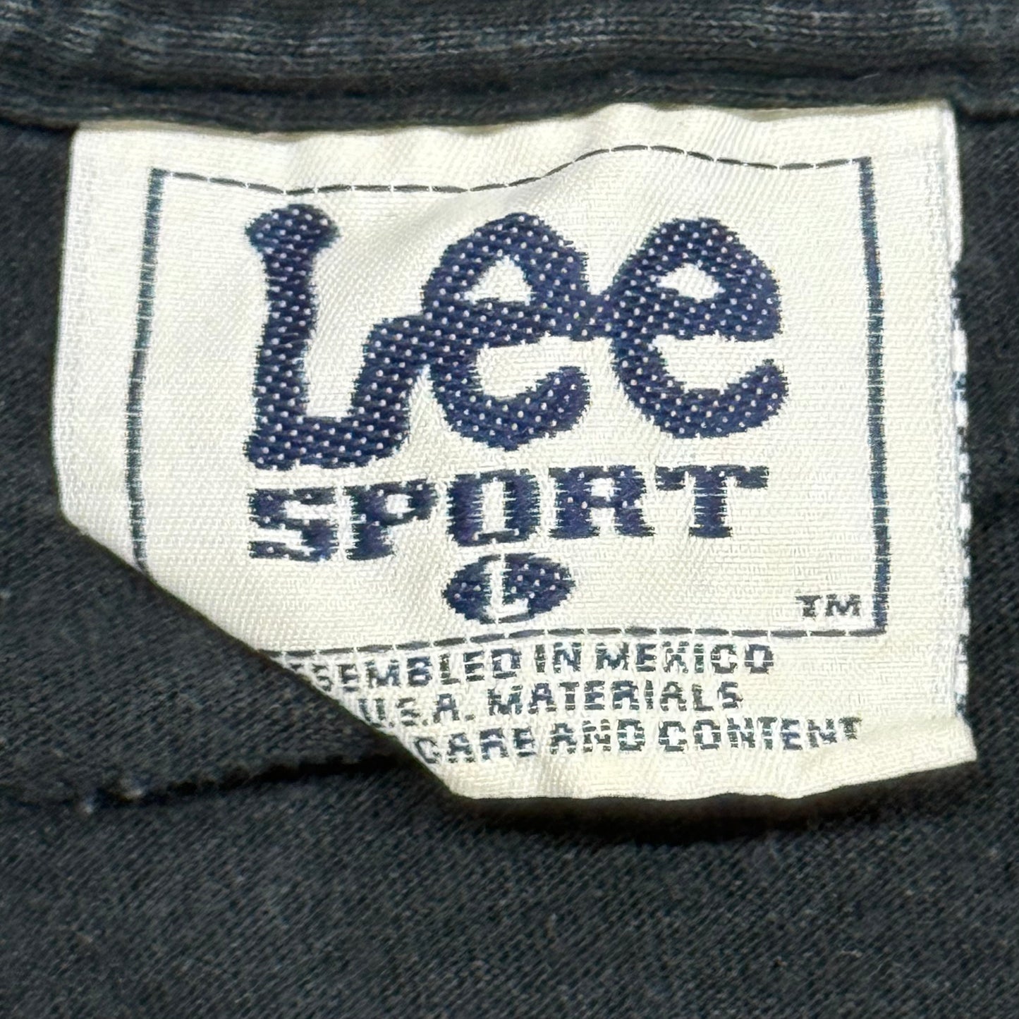 Cleveland Browns, 1999 Lee Sports T-shirt, Size: Large