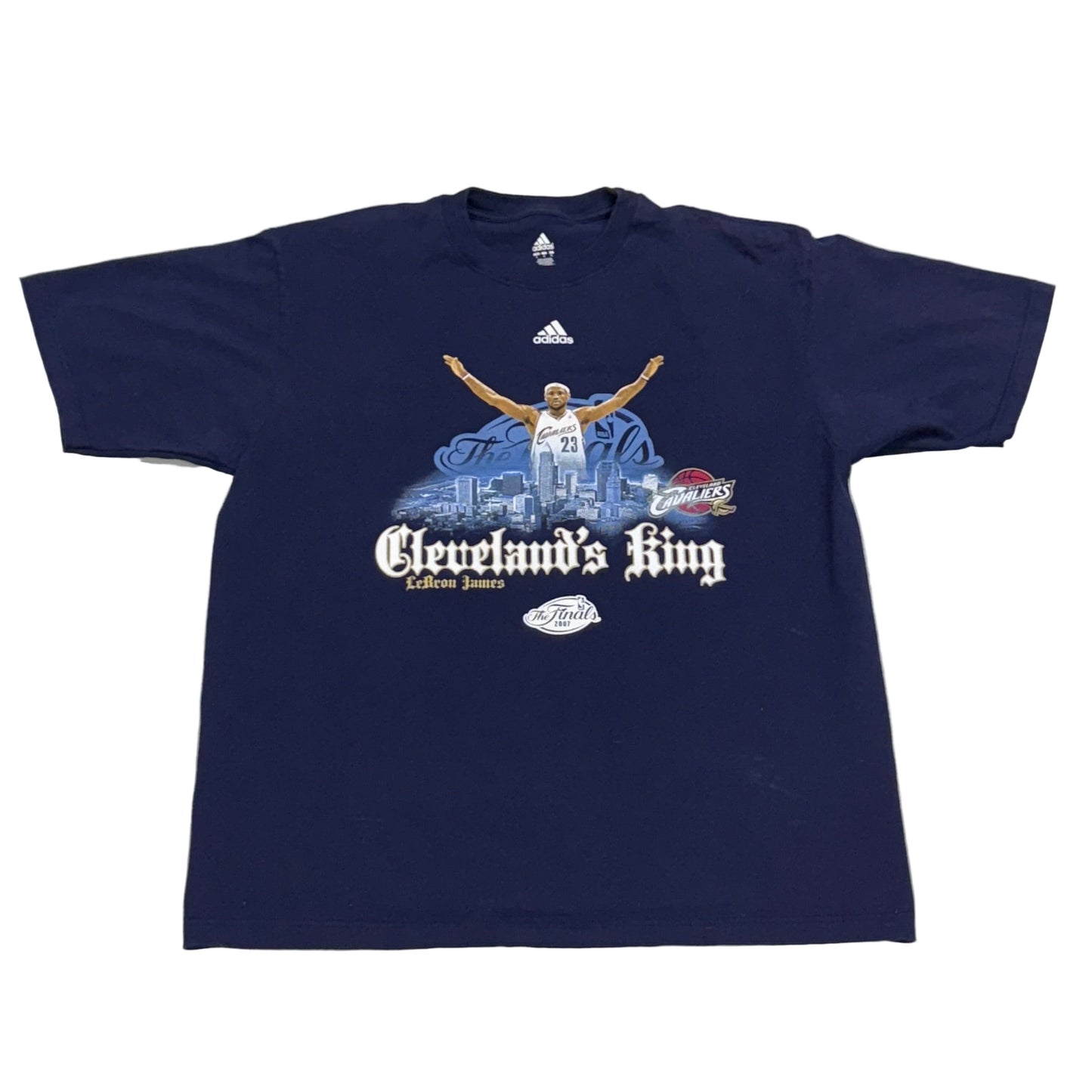 Cleveland Cavaliers, 2007 “Clevelands King” Lebron James T-shirt, Size: Large