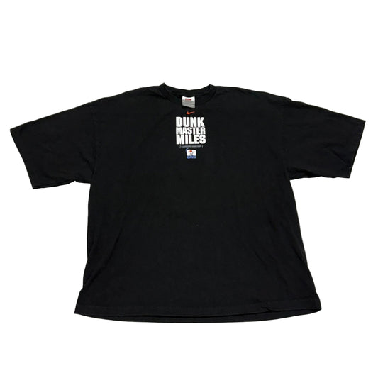 Cleveland Cavaliers, Vintage 2000s Nike, Darius Miles T-Shirt, Size: XXL