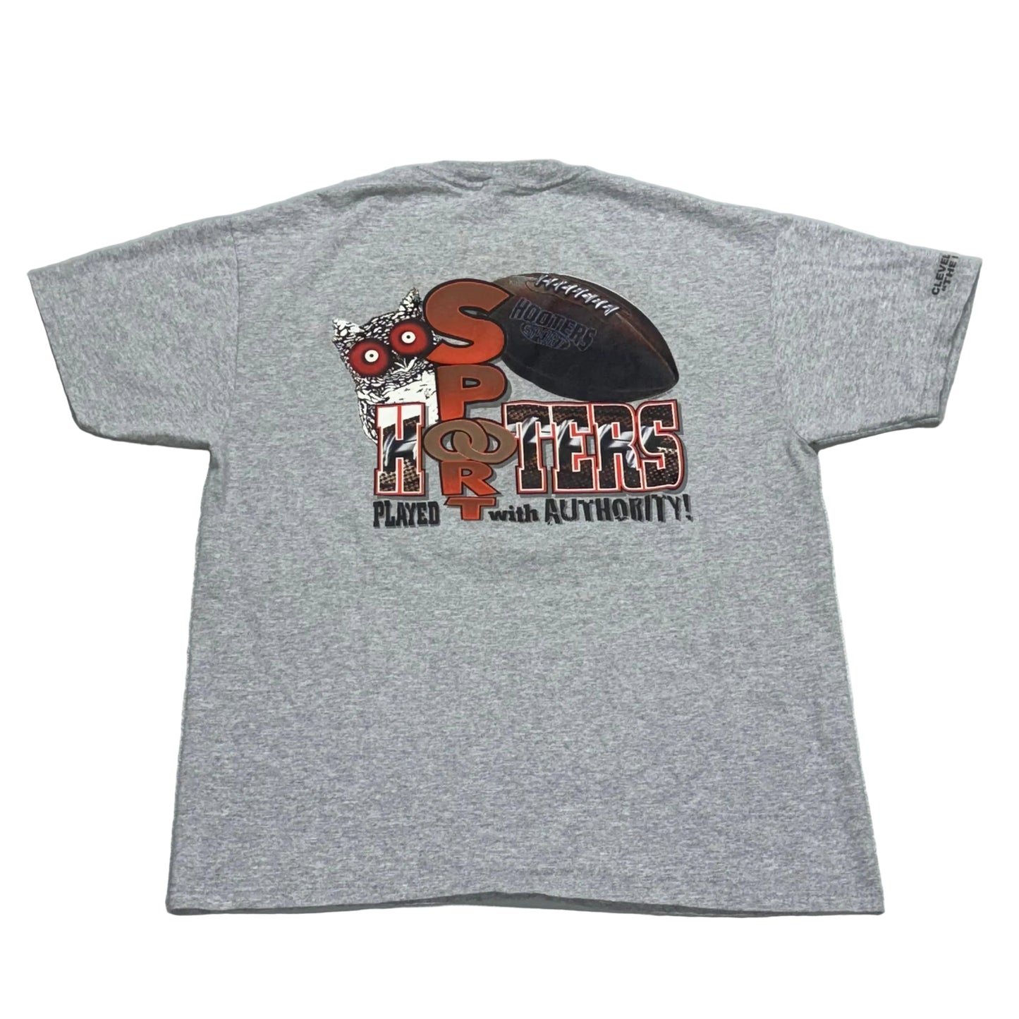 Hooters Cleveland Ohio “The Flats”, Vintage 2000s T-shirt