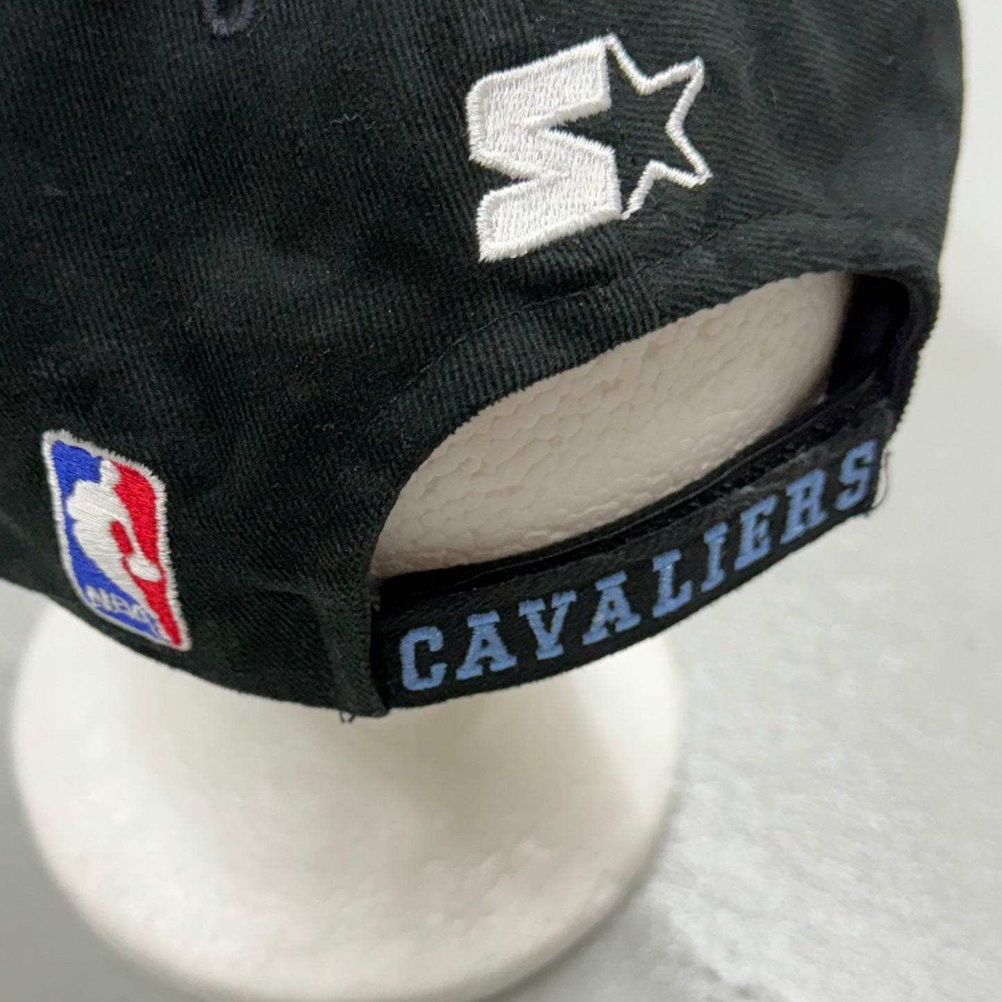 Cleveland Cavaliers, Vintage Starter Strapback Hat, Size: One Fits Most