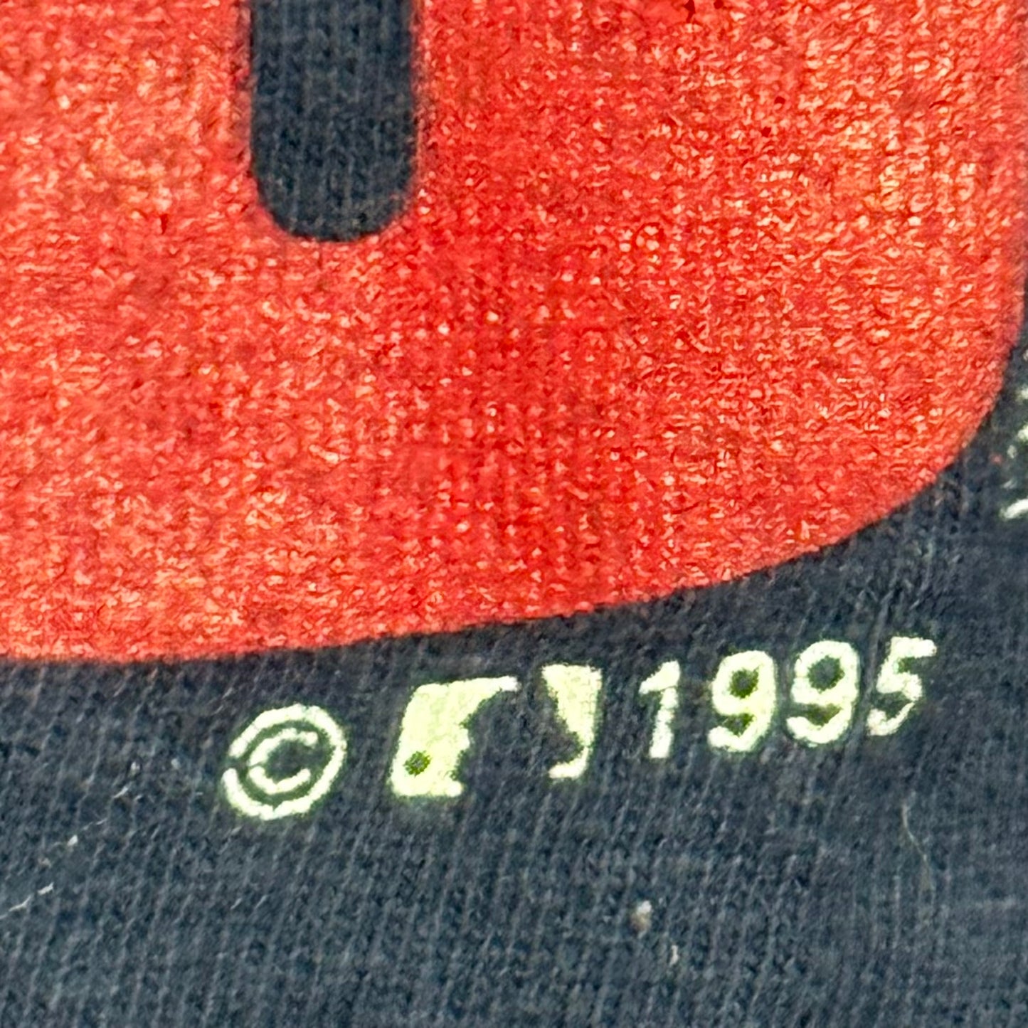 Cleveland Indians, 1995 Logo 7 T-shirt, Size: Large